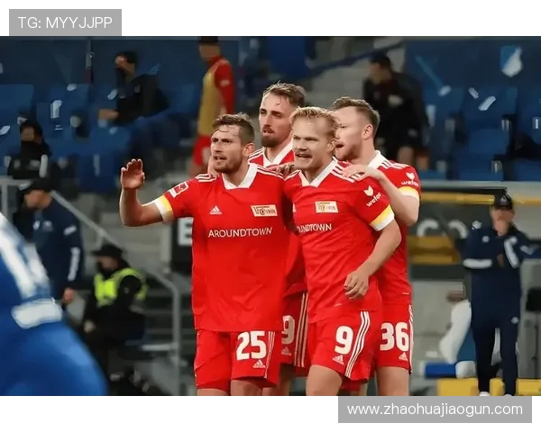 赫塔在新赛季中通过定位球战术提升进攻表现，展现出抢眼状态