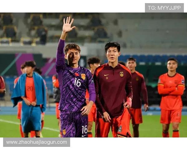 中超荣誉榜：历年冠军球队与核心球员表现回顾