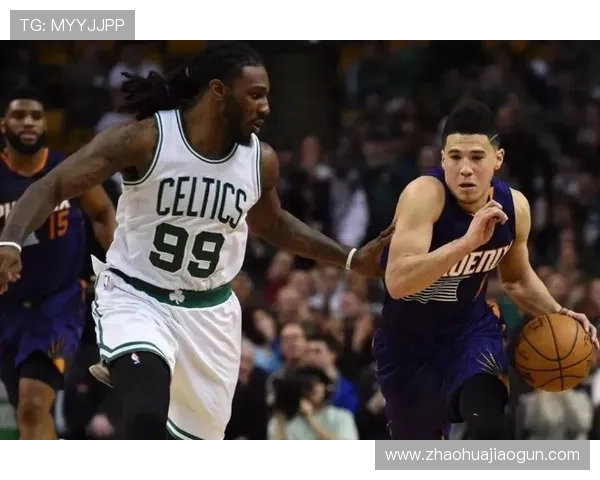 布克训练完直接去夜店？这作息谁顶得住